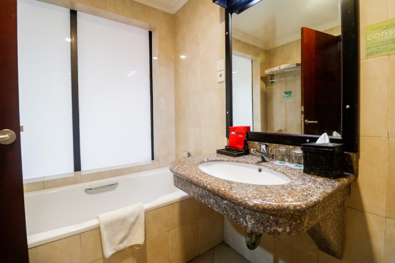 เรดดอร์ซ พรีเมียม แอท บูกิต ดามัย อินดะฮ์ Hotel บาลิกปาปัน ภายนอก รูปภาพ